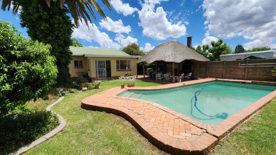 3 Bedroom Property for Sale in Generaal De Wet Free State